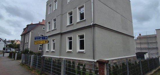 105 m² Wohnung, Balkon, zentrale Lage und kleine Hausgemeinschaft