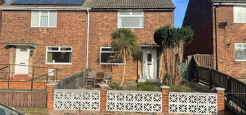 2 bedroom semi-detached house for sale