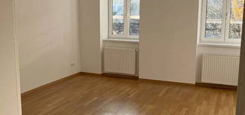 Unbefristete 2-Zimmer Altbau-Wohnung am Max-Winter-Platz in 1020 Wien zu mieten