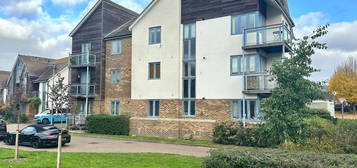 Flat to rent in Kingswear Drive, Broughton MK10