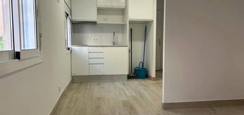 Apartamento de alquiler en Carrer de Móra D'ebre, 50, El Coll