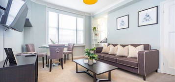 Flat to rent in Hill Street, Mayfair W1J