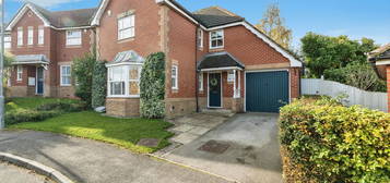 4 bed detached house for sale