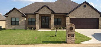 3113 Sistine Chapel Cir, Jonesboro, AR 72404