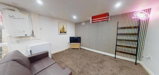 1 bedroom flat