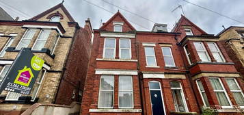 Flat to rent in 1 Bed Second Floor Flat, Trinity Road, Bridlington YO15