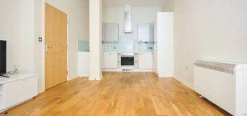 2 bed flat to rent