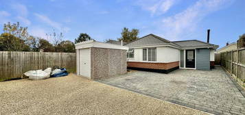 2 bedroom detached bungalow for sale