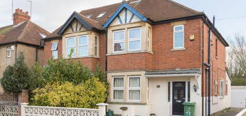 5 bedroom semi-detached house