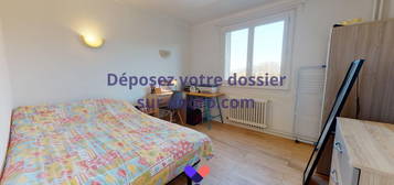 Appartement meublé  à louer, 5 pièces, 4 chambres, 66 m²