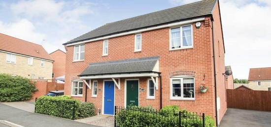 3 bedroom semi-detached house