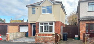 3 bed detached house for sale