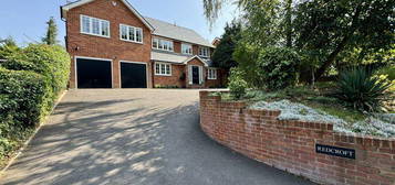 5 bedroom detached house for sale