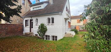 Maison  à vendre, 5 pièces, 4 chambres, 120 m²