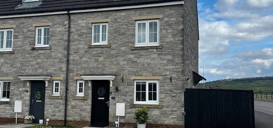 Semi-detached house for sale in Heol Waunhir, Kidwelly SA17