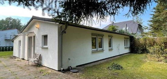 Kleiner Bungalow in Waldrandlage zur Miete - in Bernöwe