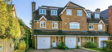 End terrace house for sale in Heritage Close, Sunbury-On-Thames TW16