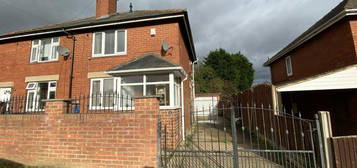 2 bedroom semi-detached house for sale