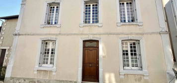 Achat maison 4 pièces 153 m²