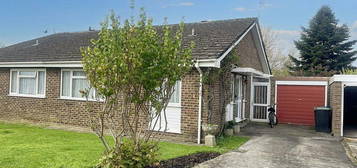 2 bedroom semi-detached bungalow for sale