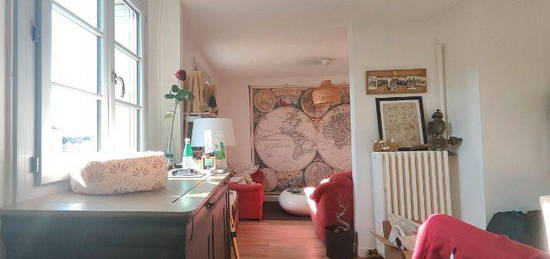 Appartement équivalent T4 (76m²)