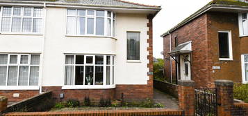 3 bed semi-detached house for sale