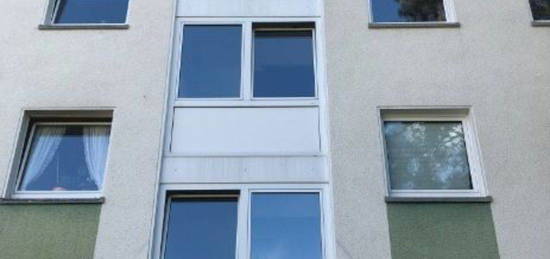 Schöne kleine Möblierte 2-Zimmer Wohnung in Frankfurt Eschersheim