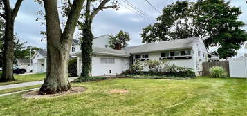 208 Broadway, Massapequa Park, NY 11762