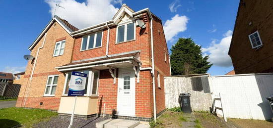 3 bedroom semi-detached house for sale