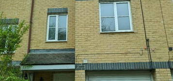 3 bedroom terraced house