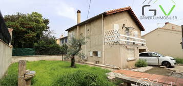 NIMES QUARTIER BEAUSOLEIL - MAISON DE VILLE AVEC JARDIN