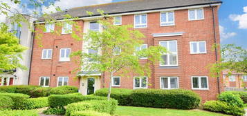 2 bedroom ground floor flat for sale