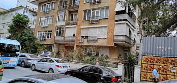 NİHAT ALİ TARLAN CADDESİNDE ÇOK GÜZEL KONUMDA SATİLİK 3+1 DAİRE