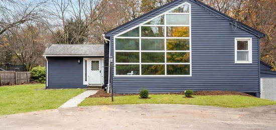 397 Southwick St, Agawam, MA 01030