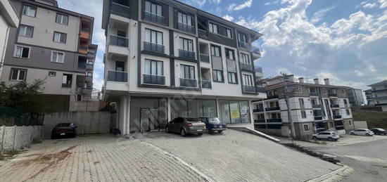 HAVVA GENÇ GAYRİMENKUL'DEN KONURALP'DE EŞYALI 2+1 KİRALIK DAİRE