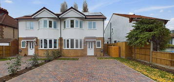 4 bedroom semi-detached house for sale