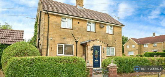 2 bedroom semi-detached house