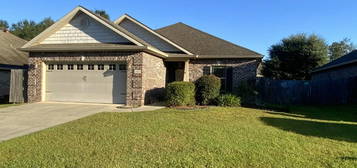 14024 Fox Hill Dr, Gulfport, MS 39503