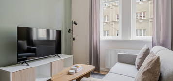 Blueground | Urban calm, Prague 7, ID57