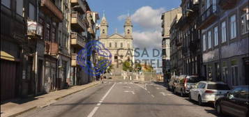 Arrendamento de Estúdio T0  na rua dos Manjericos s/n