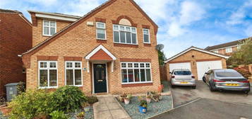 Detached house for sale in Balmoral Drive, Newark, Nottinghamshire NG24