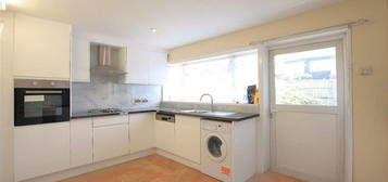 3 bedroom terraced house