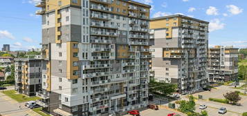603, Rue Robert-Élie, apt. 1506
                        Laval (Laval-des-Rapides)