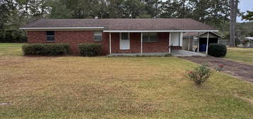 807 Northwood Dr, Heidelberg, MS 39439