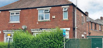 3 bed semi-detached house for sale