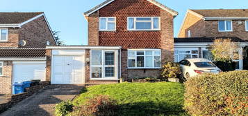 3 bed detached house for sale