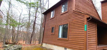 264 Bristol Way, Bushkill, PA 18324