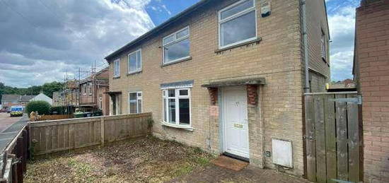 3 bedroom semi-detached house