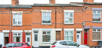 2 bed terraced house for sale