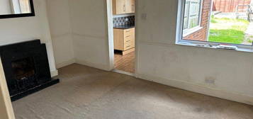 2 bed terraced house to rent